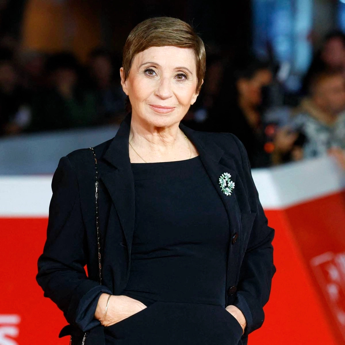 Ariane Ascaride: Age, Height, Net Worth, Biography and More: