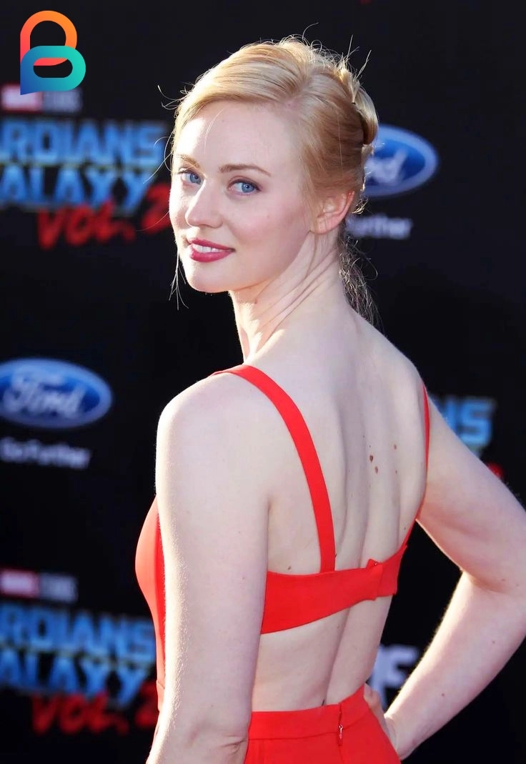 Deborah Ann Woll: Age, Height, Net Worth, Biograhy and More: