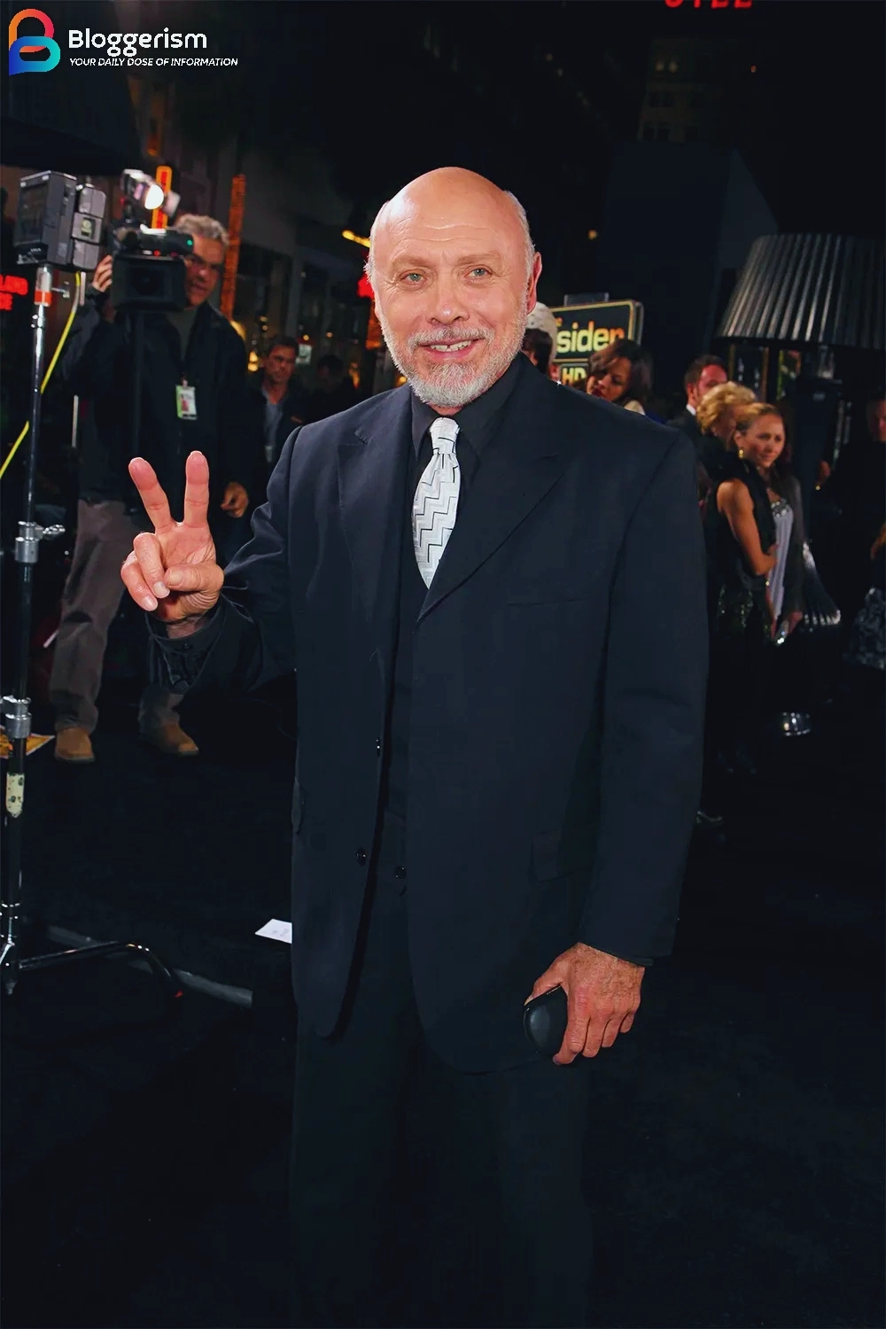 Héctor Elizondo: Age, Height, Net Worth, Biography and More: