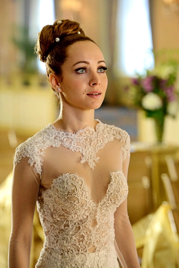 Ksenia Solo: Age, Height, Biography, Net Worth and More: