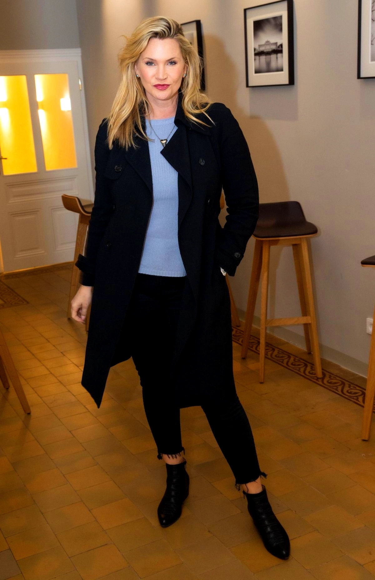 Natasha Henstridge: Age, Height, Biography, Net Worth and More: