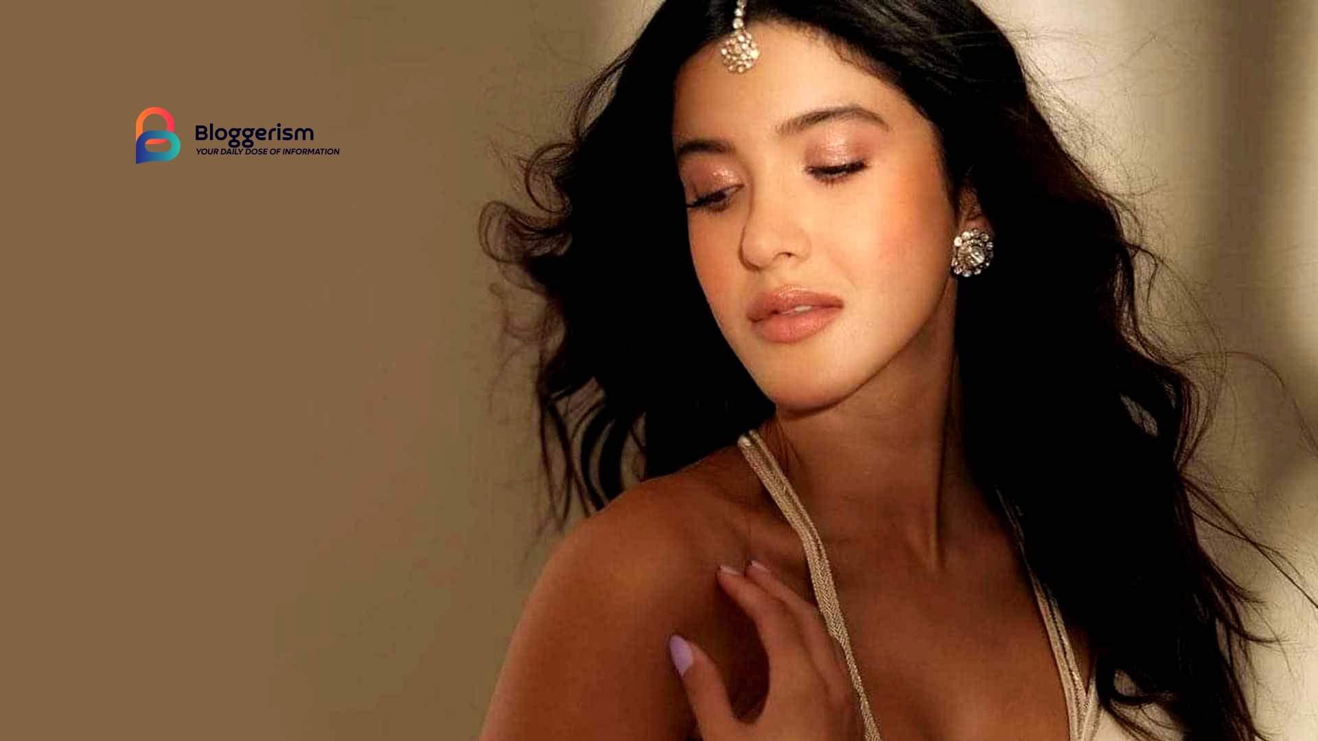Shanaya Kapoor: Age, Height, Biography (2024) and More: