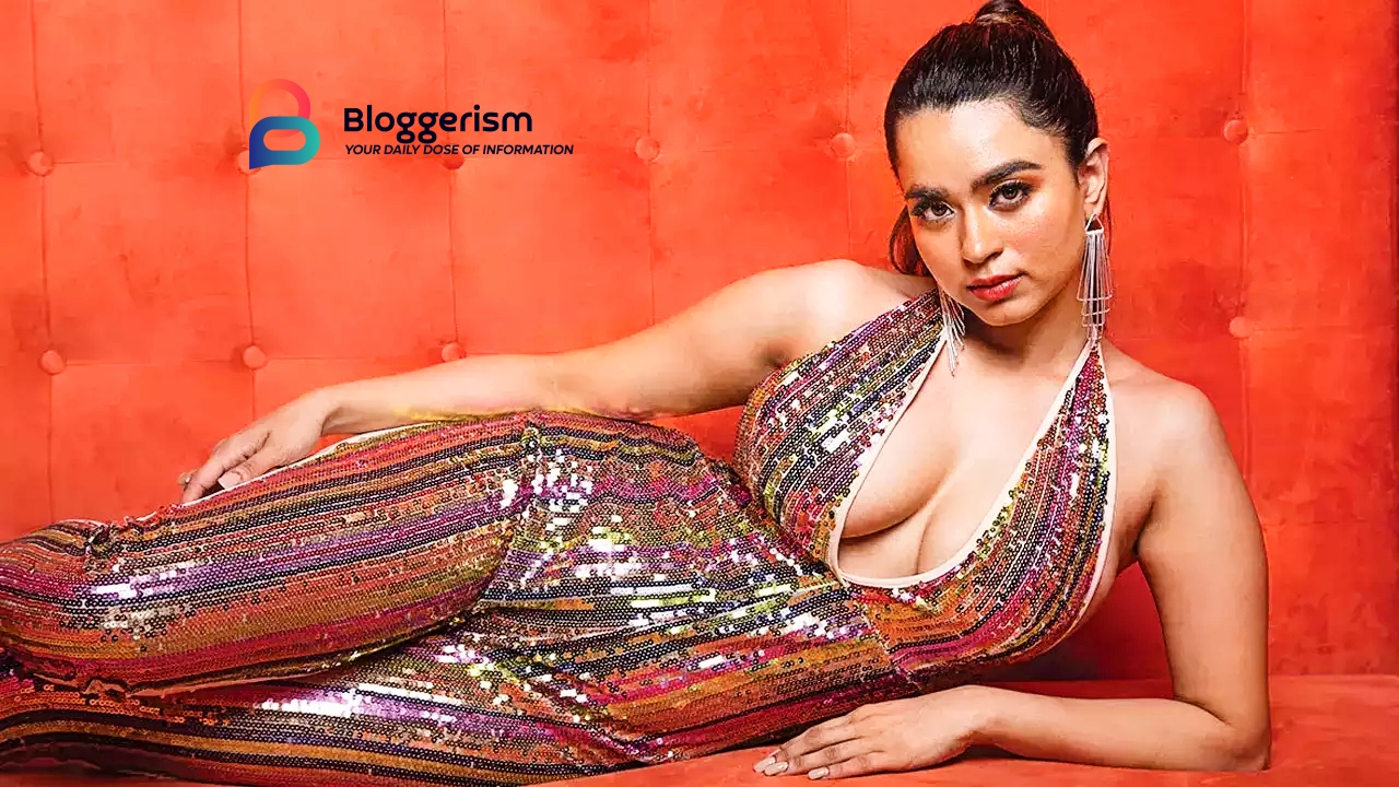 Soundarya Sharma: Age, Height, Biography (2024) and More: